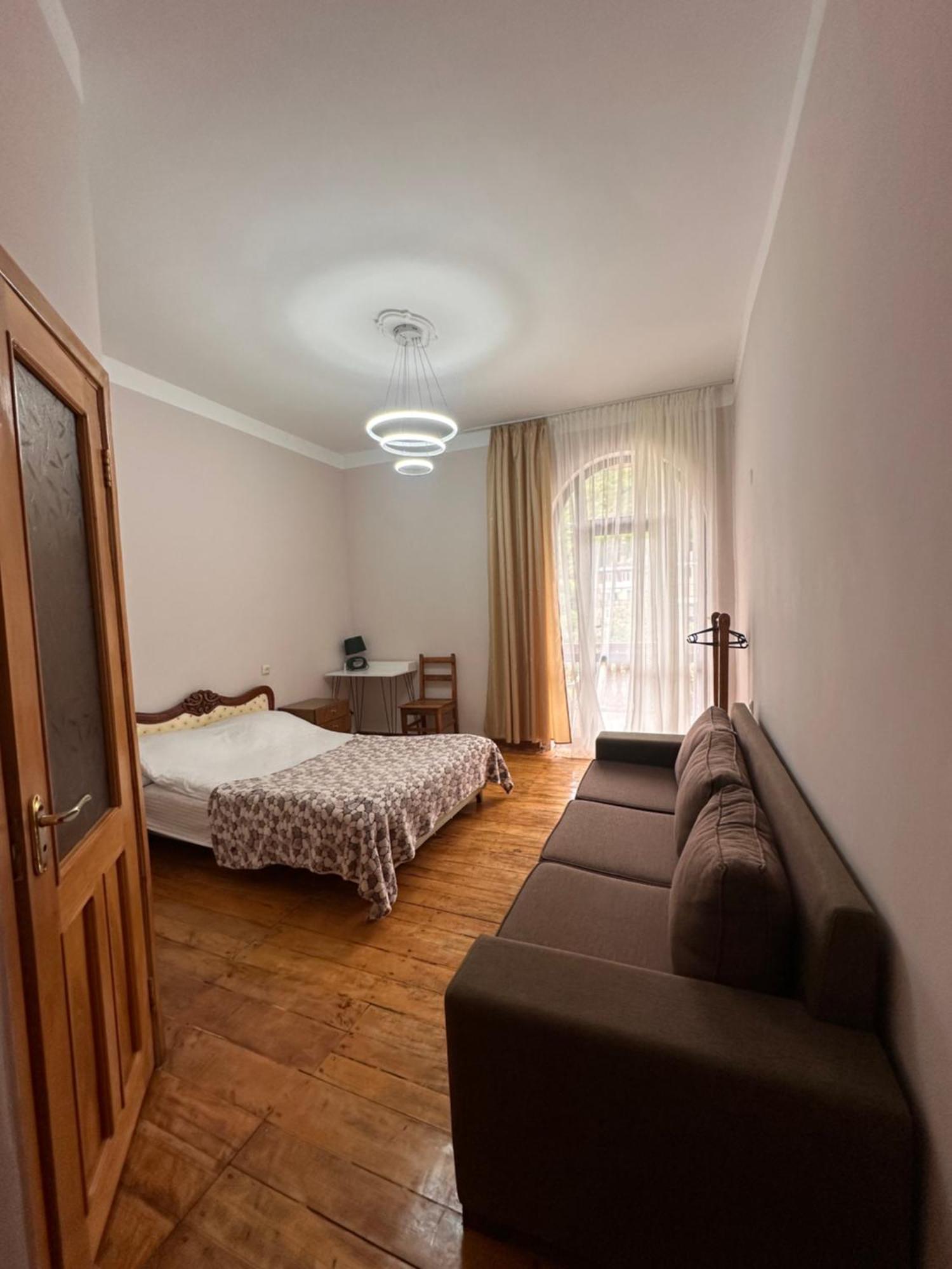 Areguni Guest House Dilisan Kültér fotó